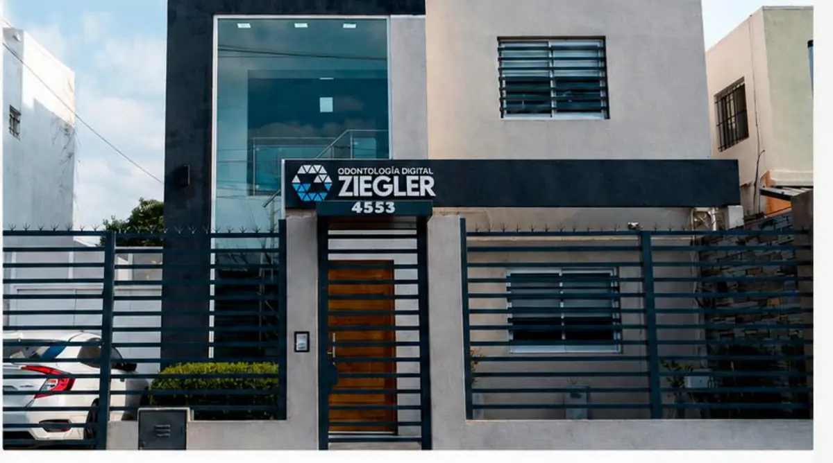 Fachada de una de las sedes de Odontología Digital Ziegler